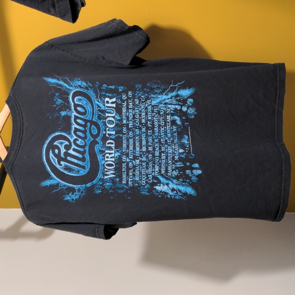 Chicago Tour Thunder and Lightning Tour T-shirt - Picture 2 of 2